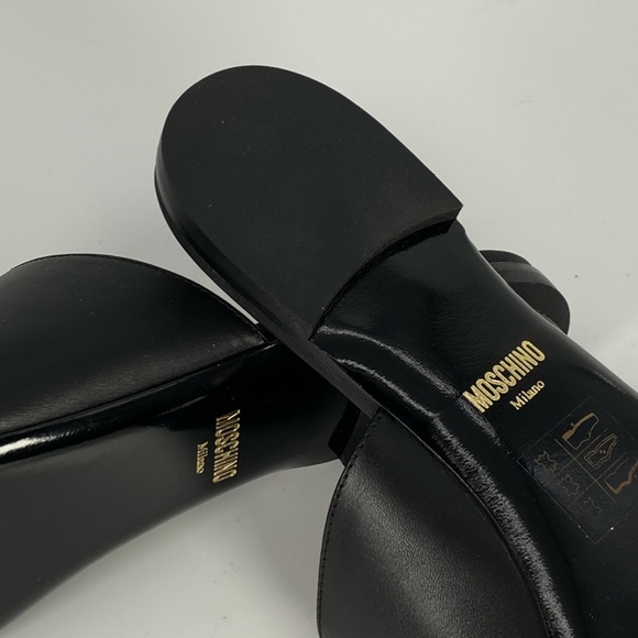 Moschino Pointed-toe Flat Mule - Picture 5 of 7